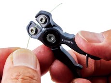 画像2: がまかつ アルミラインカッター LE146：＃2 ブラック/レッド【ネコポス配送可】 (2)