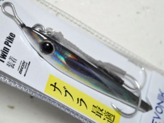 レヴォニック ポップアップジグ40g：グローピンク【ネコポス配送